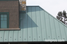 standing-seam-metal-roof-panels